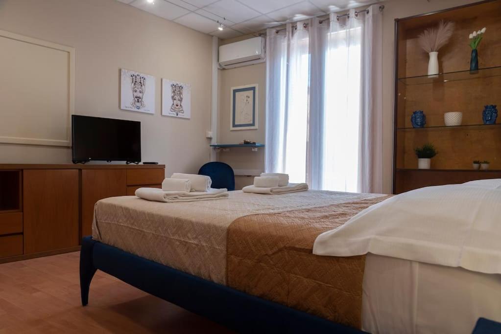 +elegant In The Center With Etna View+ Appartamento